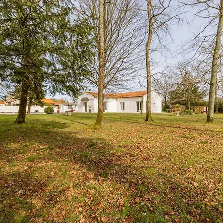 Casa de Férias Jaffe By Interhome Saint-Sulpice-de-Royan