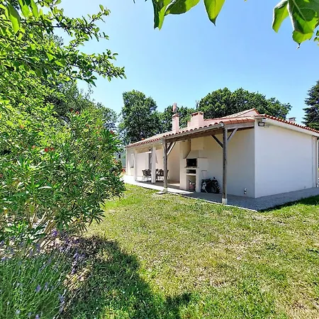 Casa de Férias Jaffe By Interhome Saint-Sulpice-de-Royan