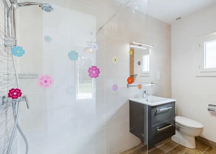 Jaffe By Interhome * Saint-Sulpice-de-Royan